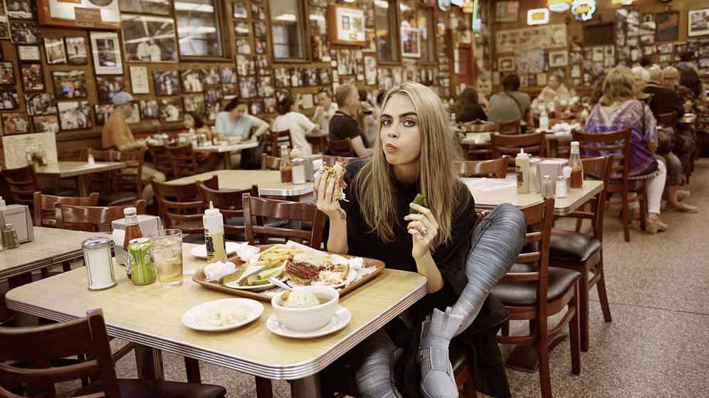 dia-mundial-sin-carne-de-cara-a-pataky-famosas-que-aman-las-hamburguesas